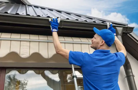 Rénovation de gouttières à la Chevrolière